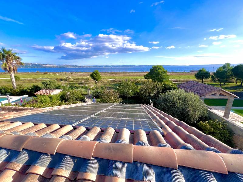 installation photovoltaiques en revente d'électricité prés d' Aix-en-Provence, Bouches-du-Rhône 