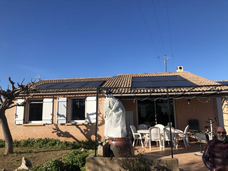 installation photovoltaique intégré à la toiture dans le Var